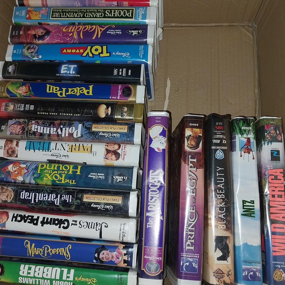 Warner Bros. VHS Movie Lot with Black, Purple, Blue Spines